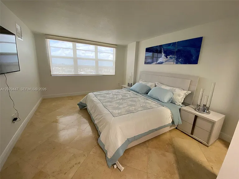 6917 Collins Ave #1422 — Photo 6