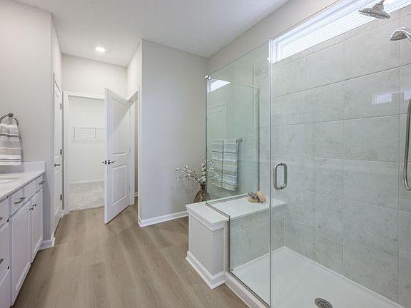 Spa Like Owner s Bath