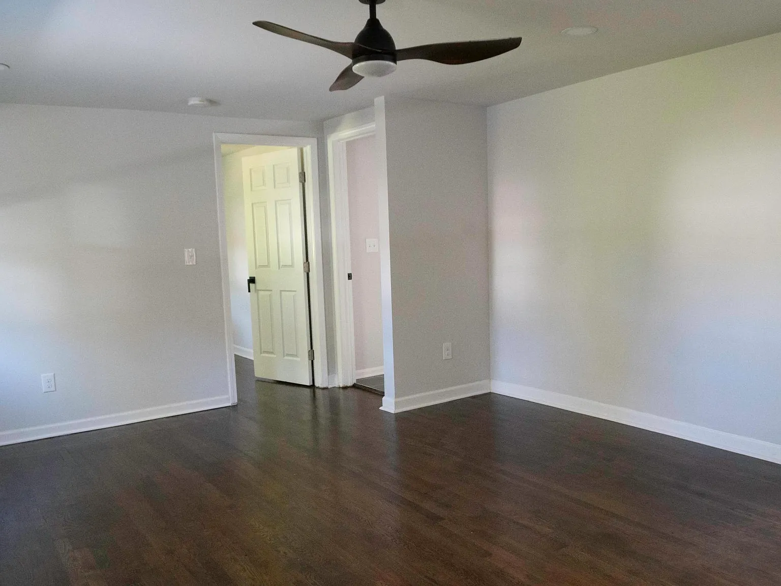 1012 Regent St SW — Photo 4