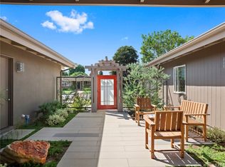 1118 Nottingham Rd, Newport Beach, CA 92660