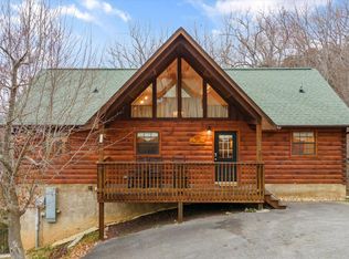 1524 Boo Boos Way, Sevierville, TN 37862