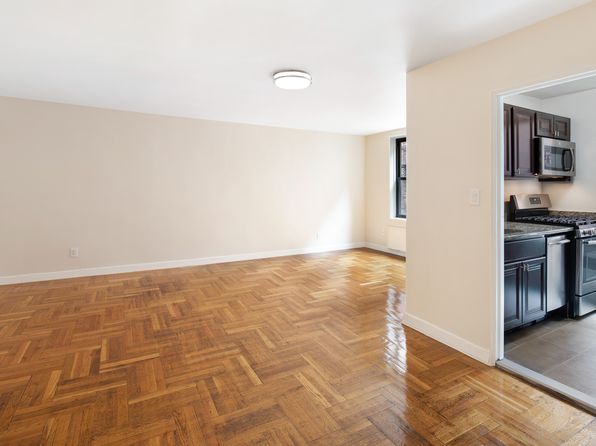 2 Ellwood St #7R