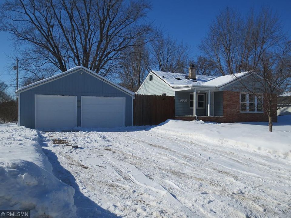 1st image of 1045 McCammon Ave