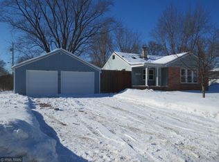 1045 McCammon Ave, Saint Paul Park, MN 55071