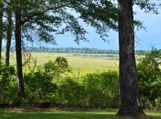 112 Crescent Dr, Georgetown, SC 29440