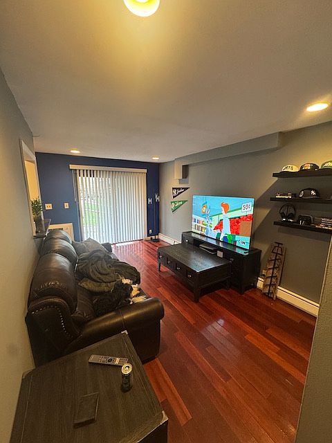 1st image of 3-16 121thst St #72B