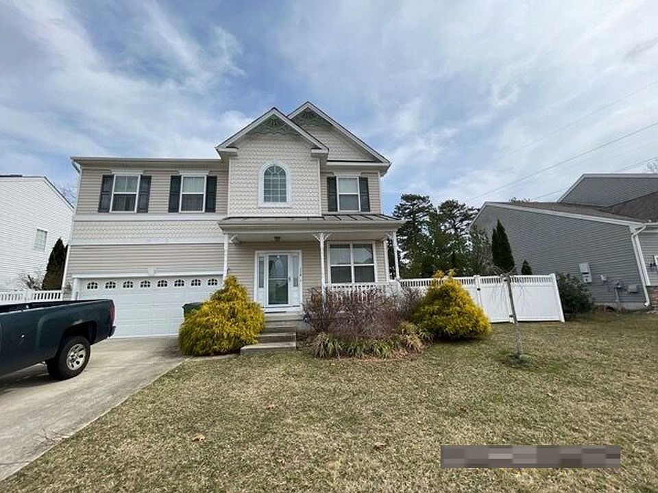 1st image of 114 Briarcliff Dr