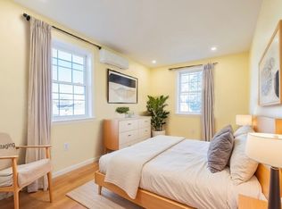 8233 165th St #2, Jamaica, NY 11432