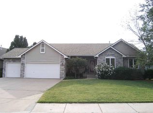 1112 S Arbor Meadows St, Derby, KS 67037