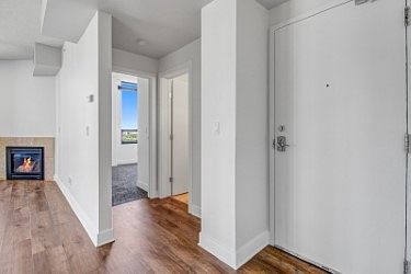 4th image of 11933 Jasper Ave