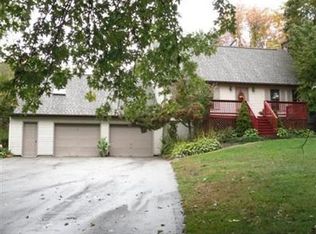 134 Rockrimmon St, Belchertown, MA 01007
