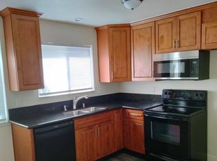 225 Fig St APT C, Roseville, CA