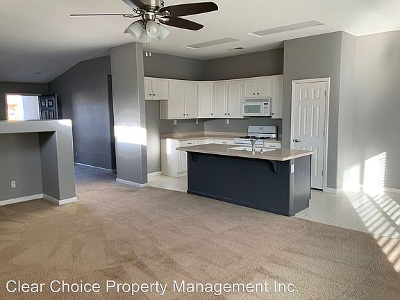 4th image of 2668 Vineyard Cir