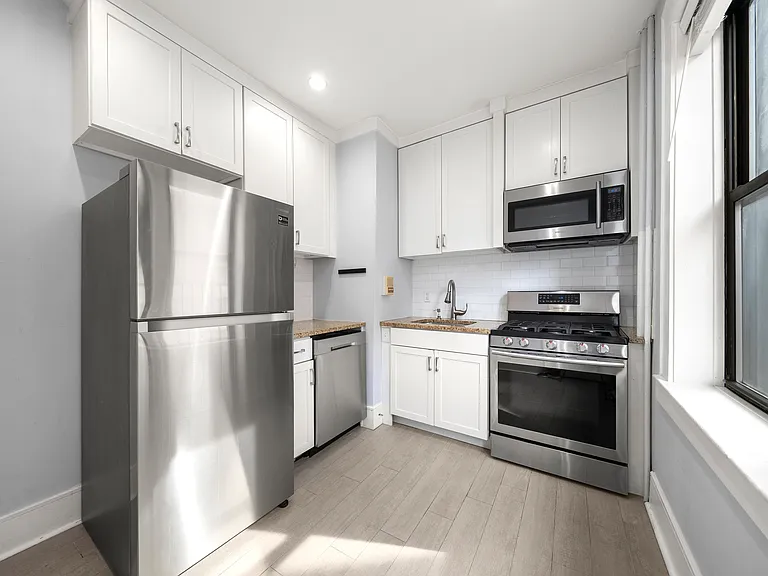 All S/S appliances