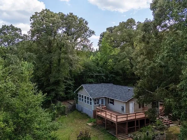 1388 Thompson Waddell Rd, Woodbury, GA 30293