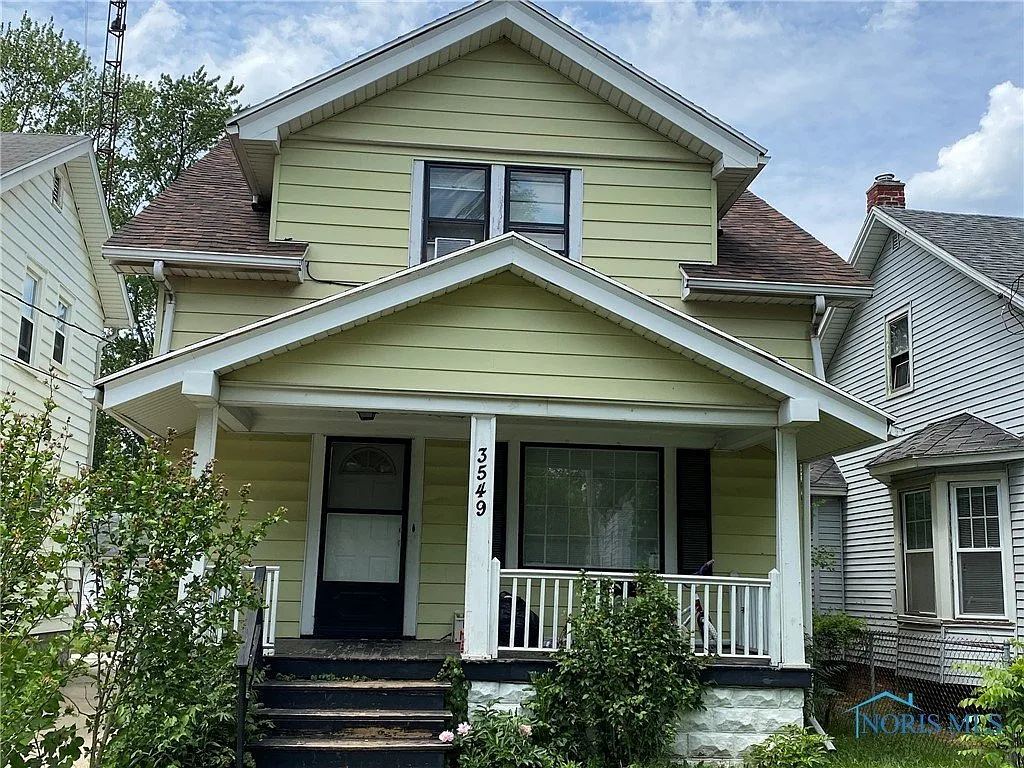 jpg - 3549 Hazelhurst Ave