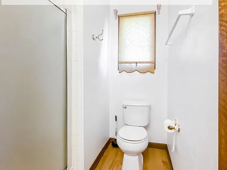 506 W 36th Ave #A — Photo 6