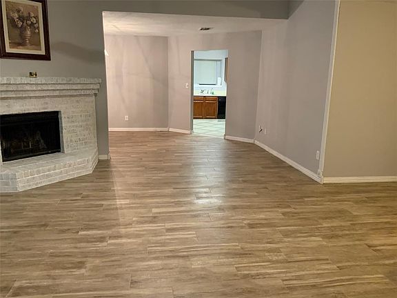 5th image of 1273 Roan Dr