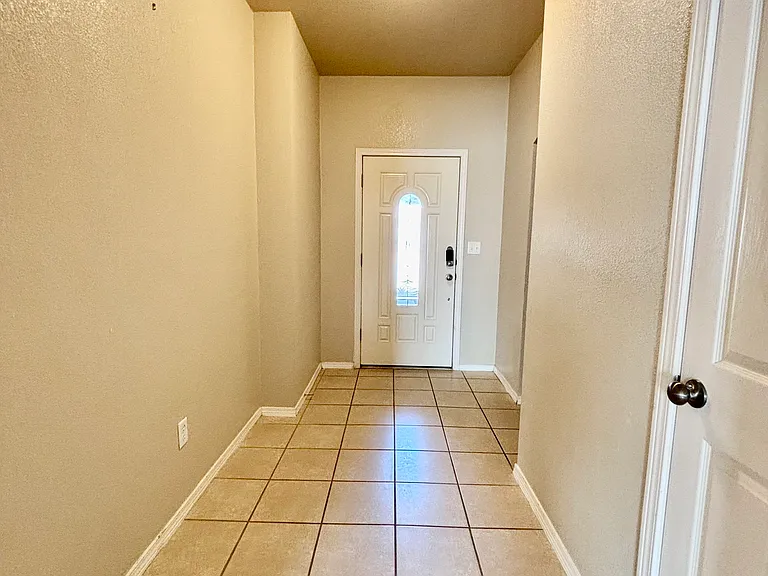 5810 Redstone Mesa Ct — Photo 10