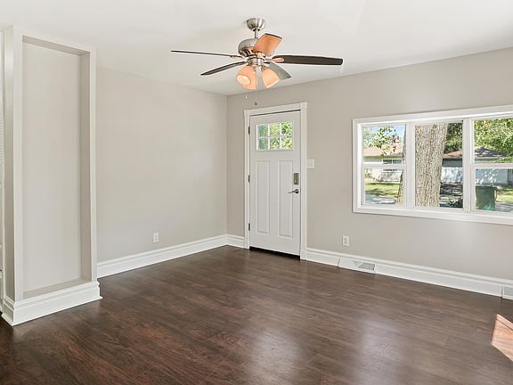 2nd image of 3512 164th St