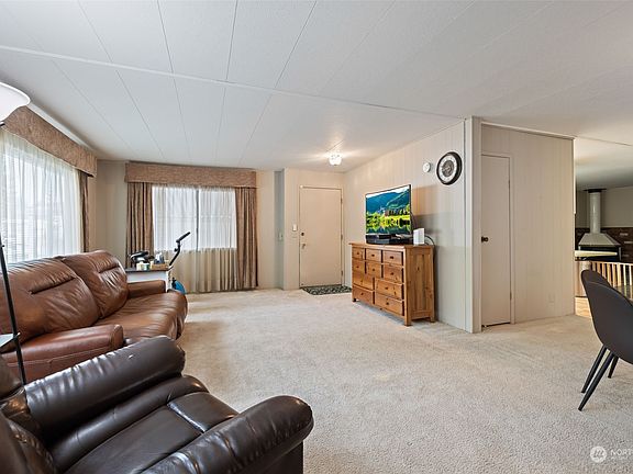 5th image of 1111 Archwood Drive SW #430