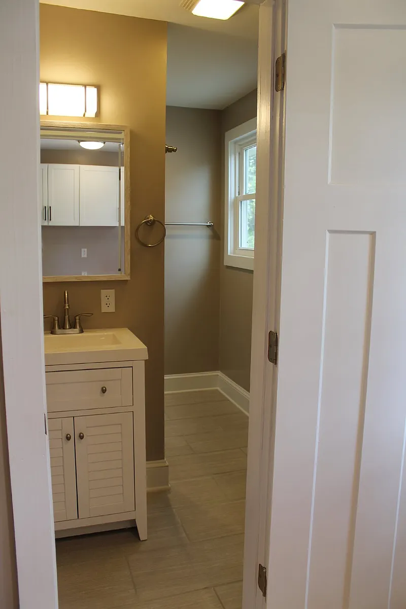 Building Photo - 205 Rumbough Pl