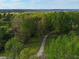 9475 Holly Hl, Cincinnati, OH 45243