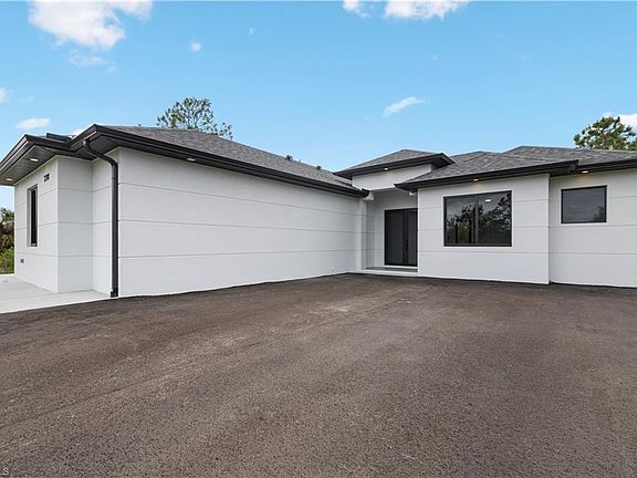 2nd image of 3288 54th AVE NE