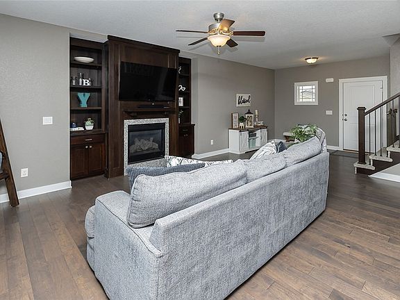 5th image of 3112 NW Trestle Point Dr