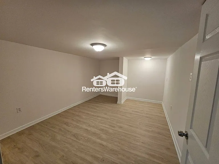 2530 Wellsley Ln — Photo 37