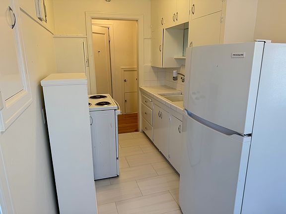 4th image of 540 E 100 S APT 307