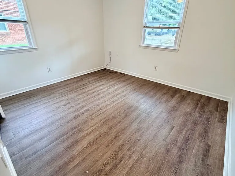 3455 Pimlico Pkwy #2 — Photo 9