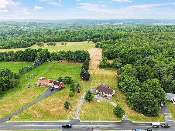 3rd image of 270 Ridge Road