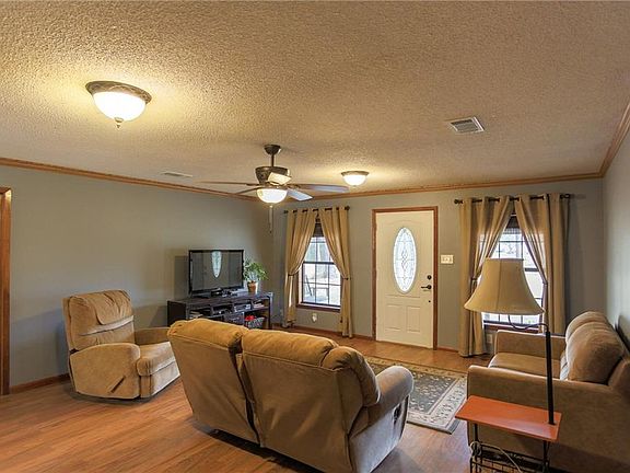 4th image of 2943 Tijie Dr