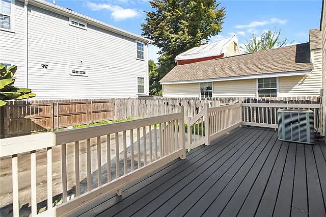 533 S Cortez St — Photo 14