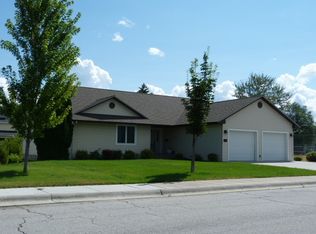 718 S 6th St, Hamilton, MT 59840