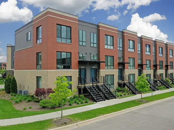 2325 Venture Dr, Schaumburg, IL 60173