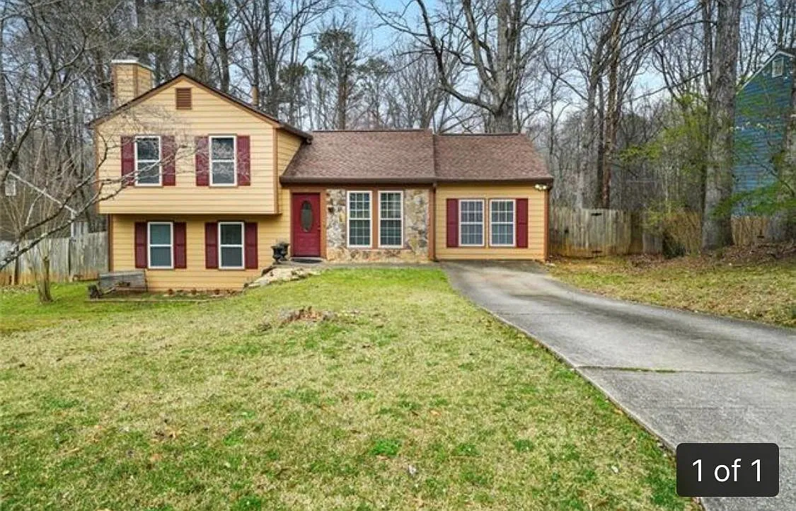 5 bed, 1800 sqft, $4,500 — Photo 1