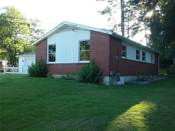 5th image of 2930 Highland Dr SE