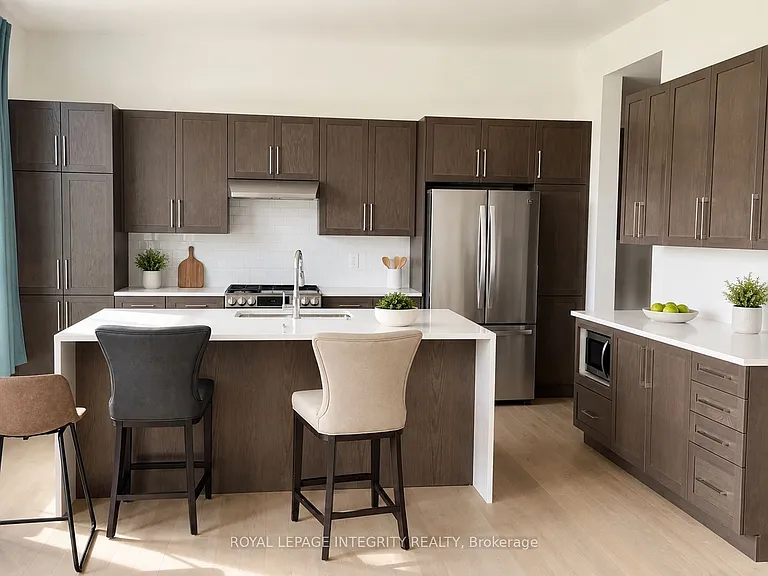 747 Coast Cir — Photo 10