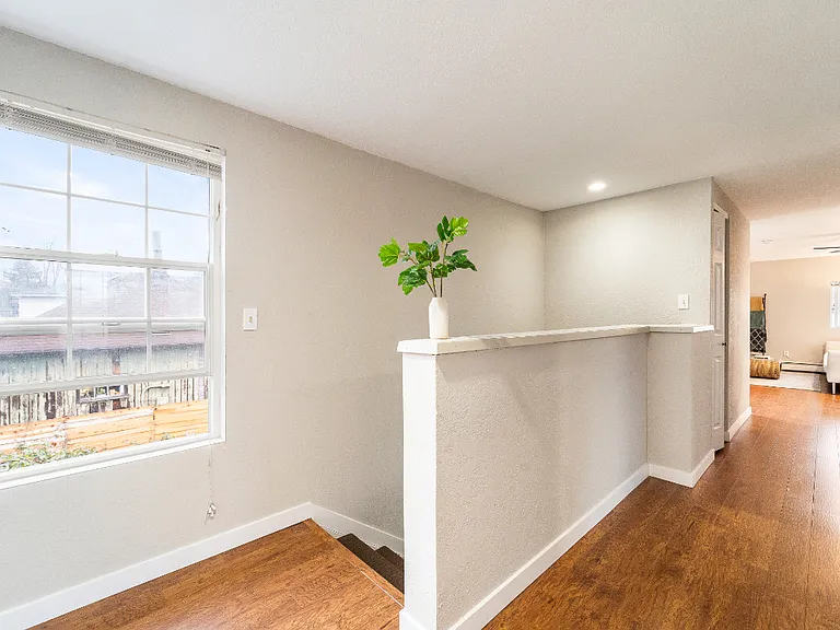 717 23rd Ave #3 — Photo 9