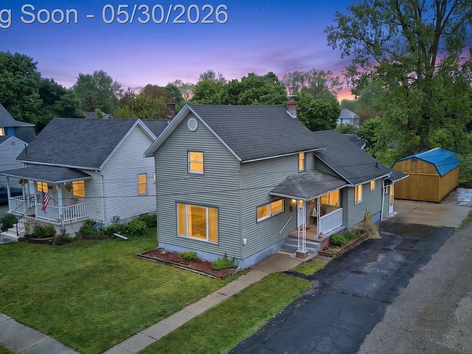 1st image of 304 W Ridge St