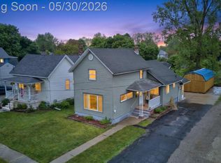 304 W Ridge St, Owosso, MI 48867