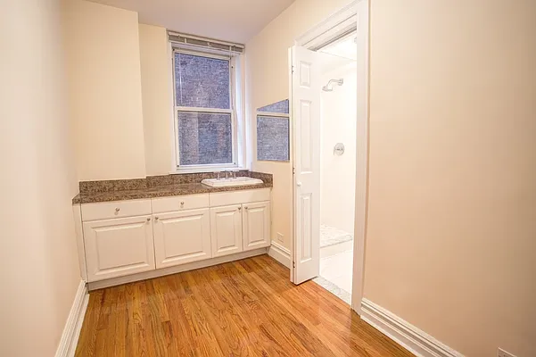 Rented by Goldfarb Properties | media 7