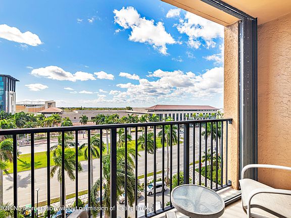4th image of 651 Okeechobee Blvd APT 609