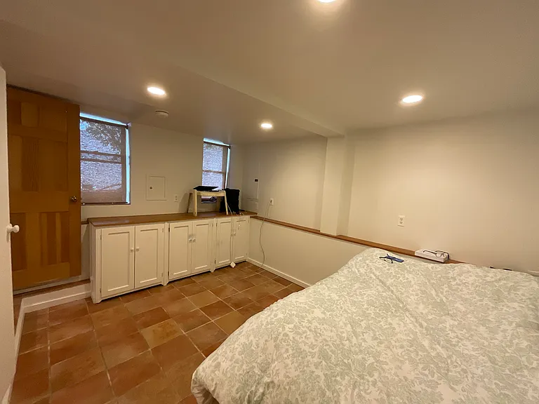125 Spring St #1 — Photo 30