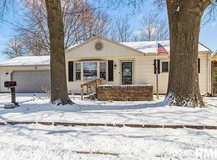 3204 39th St, Moline, IL 61265