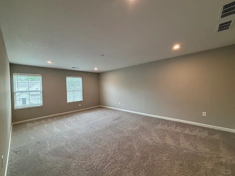 344 Traminer Way — Photo 14