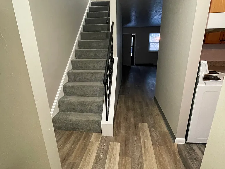Tallmadge Townhomes — Photo 9