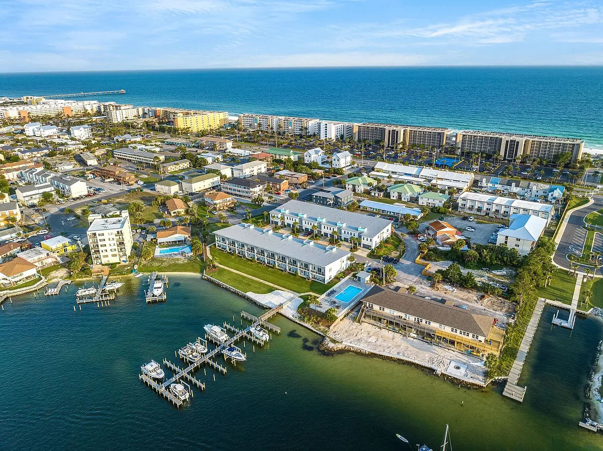 Building Photo - 340 Bluefish Dr #204